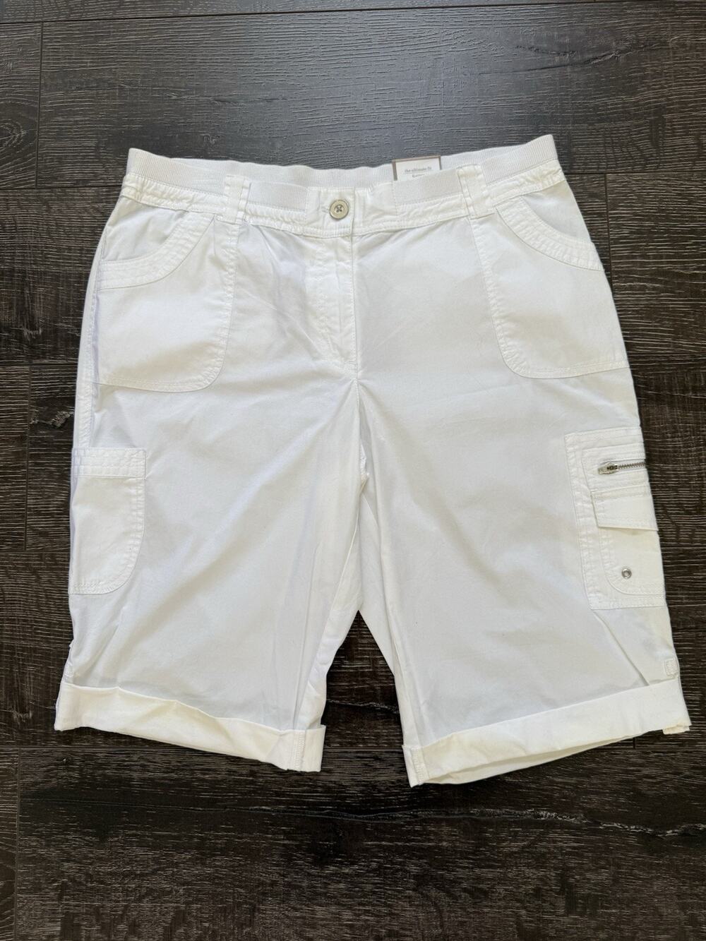 CHICOS Ultimate Fit Cargo Women’s White Cotton Spandex Capri Crop Sz 2.5